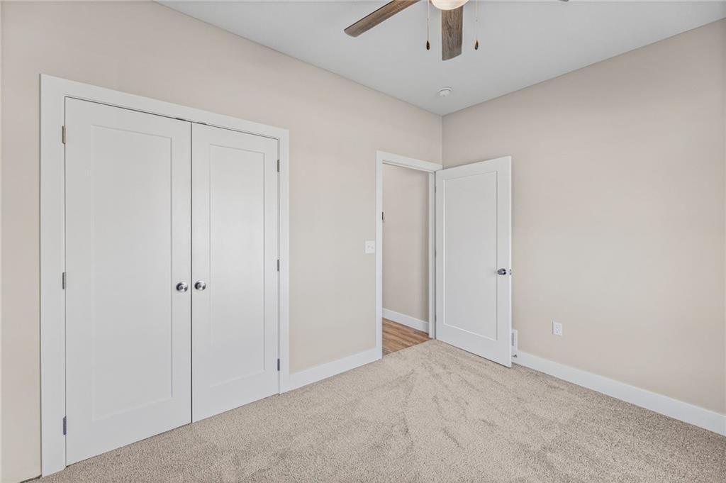 Photo 15 of 34 - 919 5th Street Terrace, Osawatomie, KS 66064