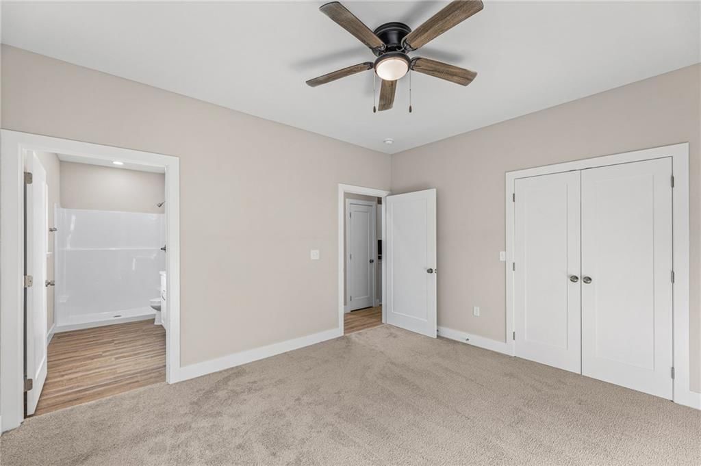 Photo 22 of 34 - 919 5th Street Terrace, Osawatomie, KS 66064