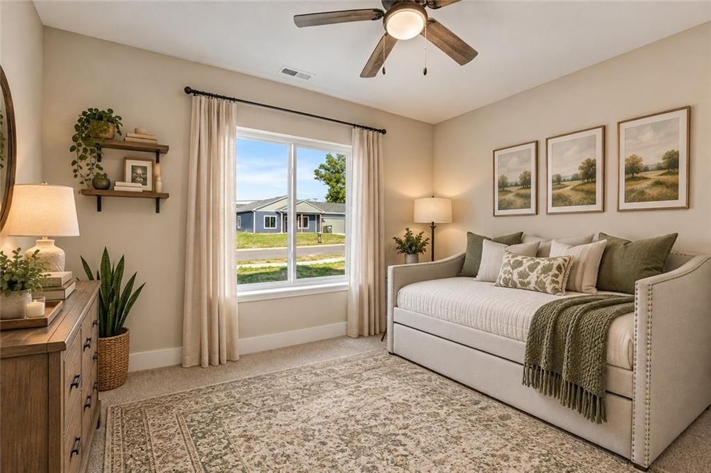 Photo 13 of 34 - 919 5th Street Terrace, Osawatomie, KS 66064