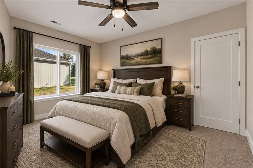 Photo 16 of 34 - 919 5th Street Terrace, Osawatomie, KS 66064