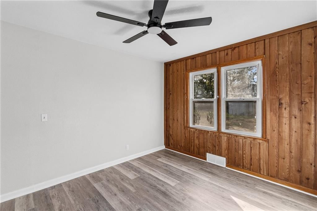 Photo 17 of 28 - 4311 Yecker Avenue, Kansas City, KS 66104