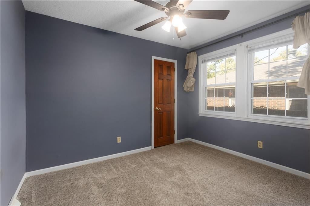 1715 Harvard Avenue, Independence, MO: listing photo 2