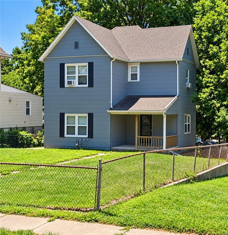 300 Jackson Avenue, Kansas City, MO