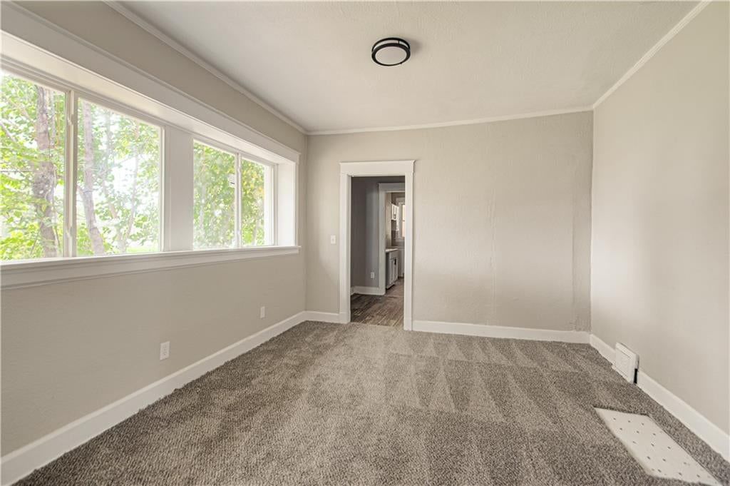 Photo 14 of 26 - 3238 Wabash Avenue, Kansas City, MO 64109