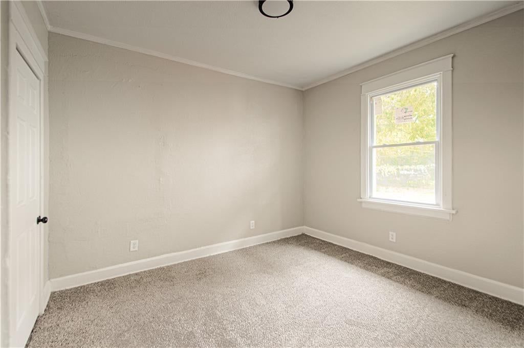 Photo 17 of 26 - 3238 Wabash Avenue, Kansas City, MO 64109