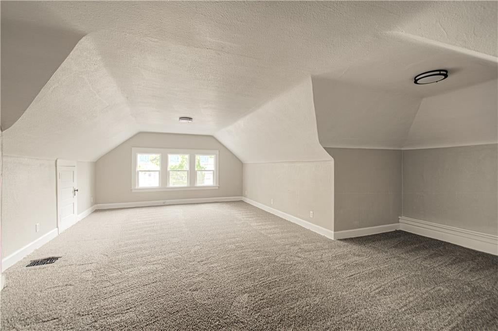 Photo 22 of 26 - 3238 Wabash Avenue, Kansas City, MO 64109