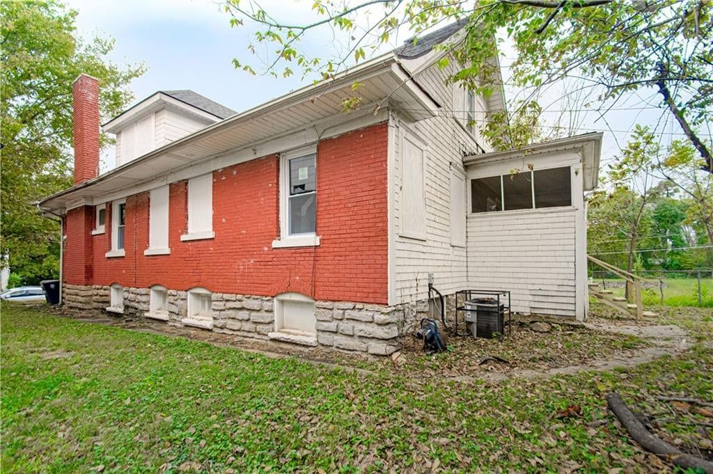 Photo 26 of 26 - 3238 Wabash Avenue, Kansas City, MO 64109
