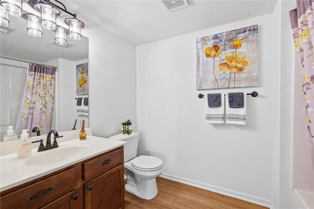 Photo 15 of 18 - 5610 NE 80th Terrace #2B, Kansas City, MO 64119