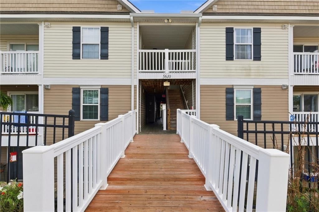 Photo 17 of 18 - 5610 NE 80th Terrace #2B, Kansas City, MO 64119
