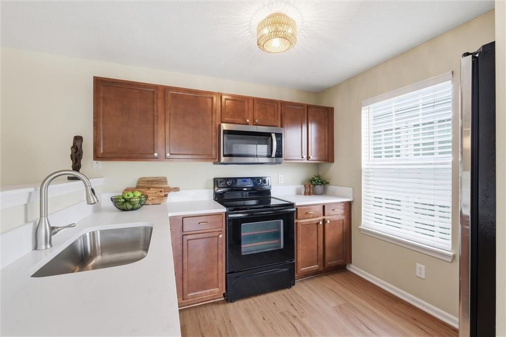 Photo 8 of 18 - 5610 NE 80th Terrace #2B, Kansas City, MO 64119