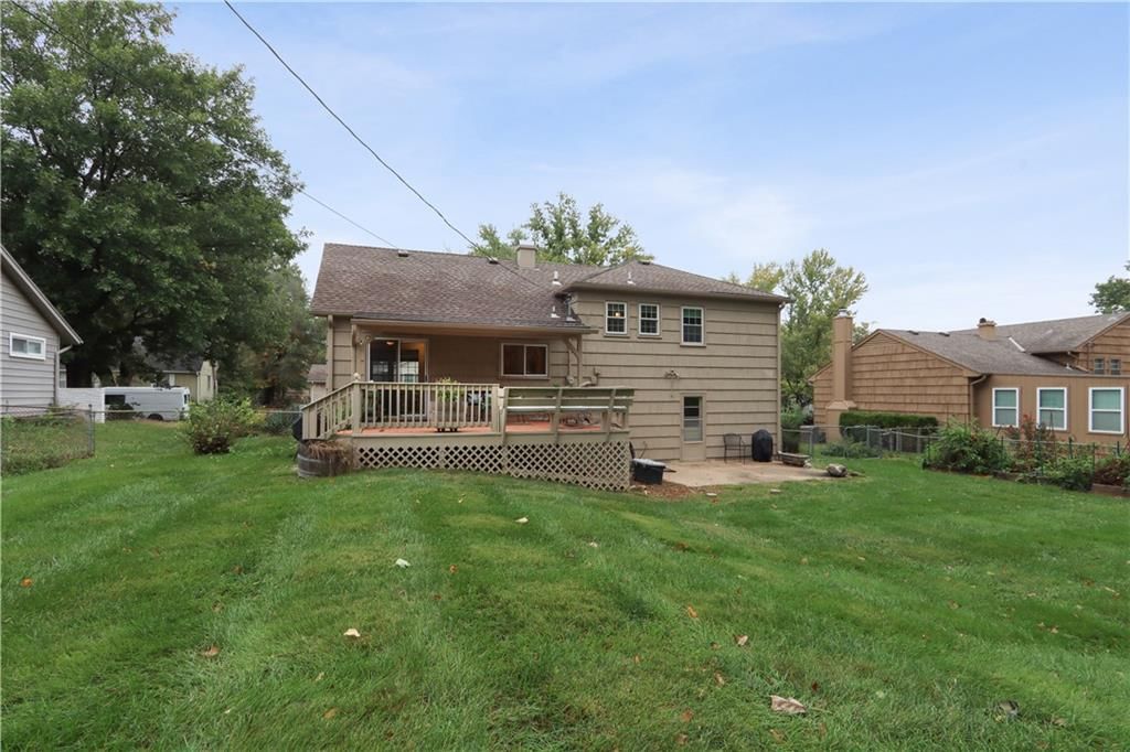 Photo 22 of 22 - 4107 E 107th Terrace, Kansas City, MO 64137