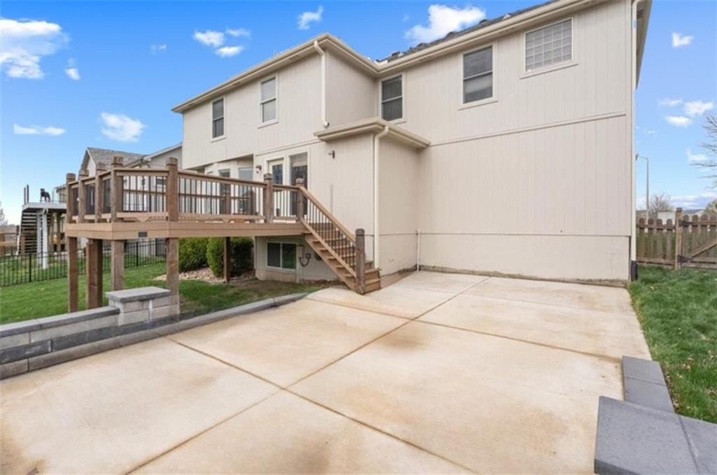 8139 NE 98th Terrace, Kansas City, MO: listing photo 2