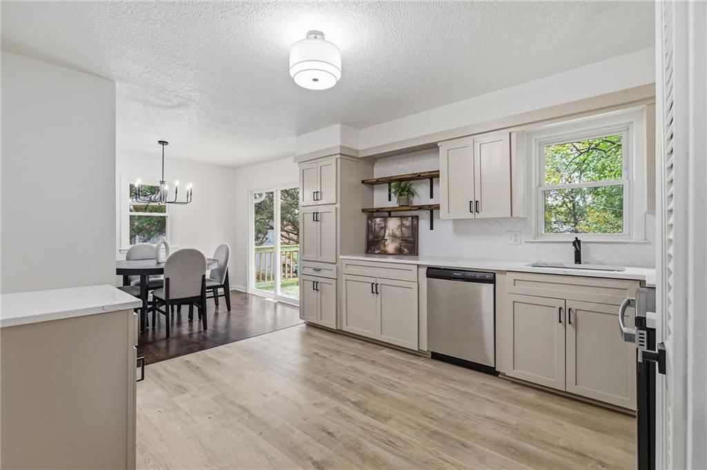 Open floor plan at 5008 Spring Street, Kansas City, MO 64133