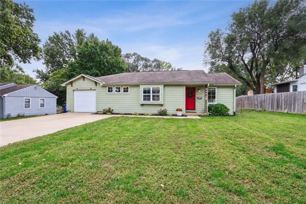 10921 W 64th Terrace, Shawnee, KS