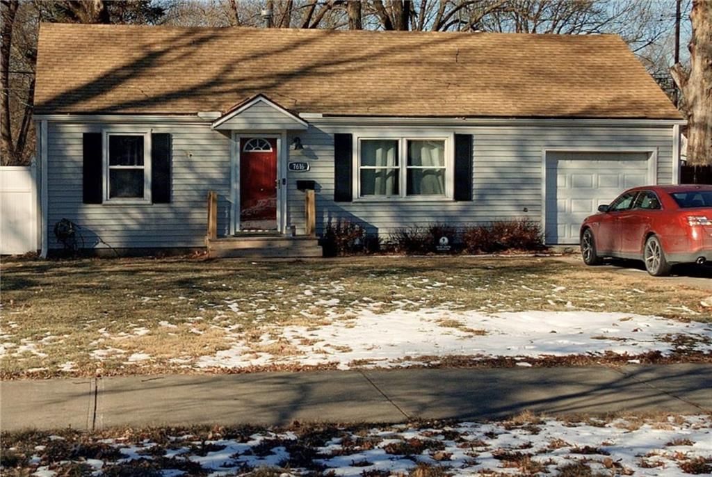 7616 Santa Fe Drive, Overland Park, KS