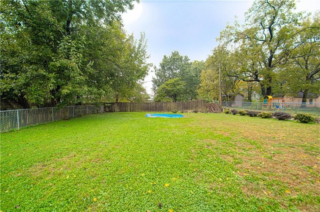 Photo 21 of 23 - 612 E 3rd Street, Edgerton, KS 66021