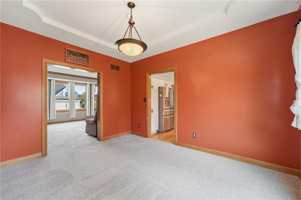 Photo 10 of 60 - 4022 SW Flintrock Drive