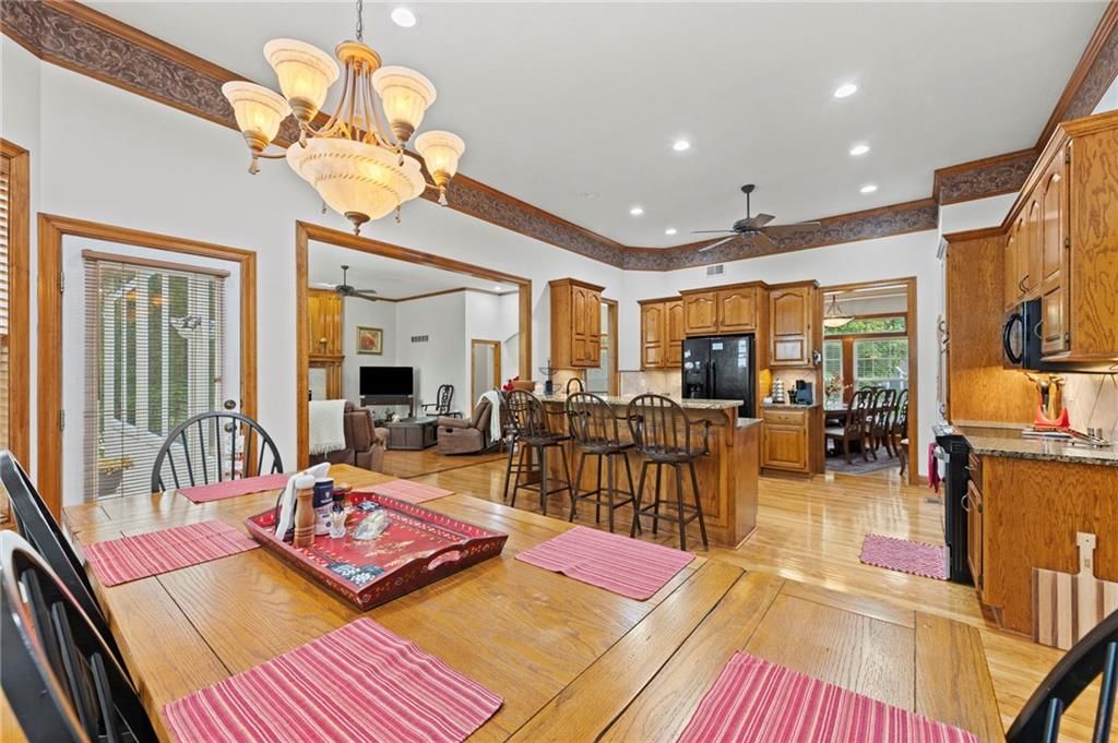 Photo 18 of 56 - 29483 Masters Court, Louisburg, KS 66053