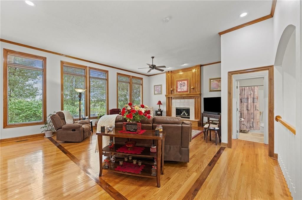 Photo 19 of 56 - 29483 Masters Court, Louisburg, KS 66053