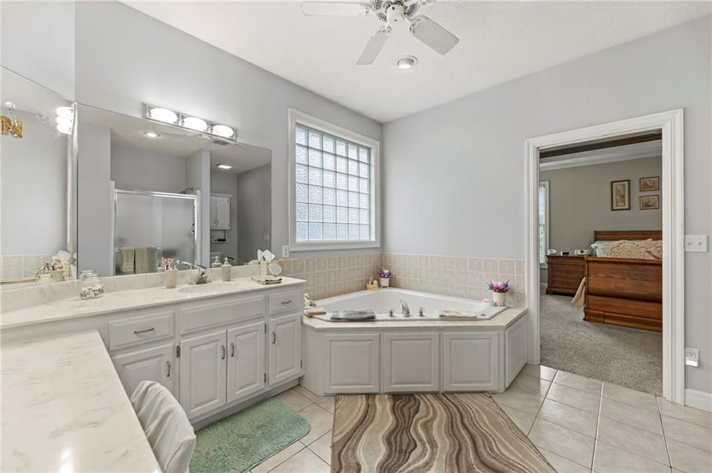 Photo 28 of 56 - 29483 Masters Court, Louisburg, KS 66053