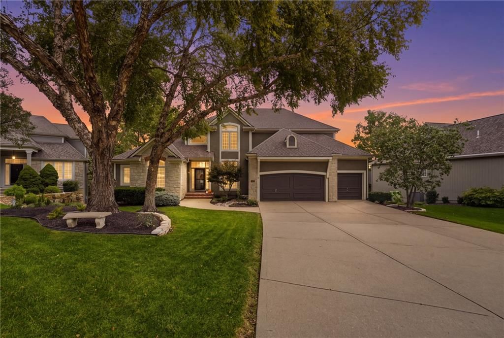26263 W 111TH Terrace, Olathe, KS
