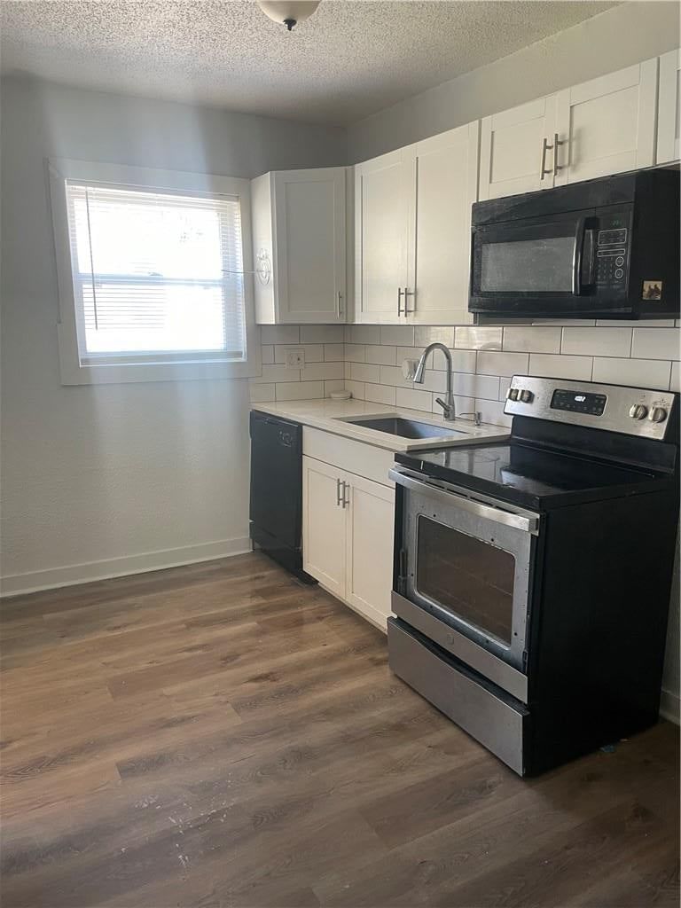 Photo 5 of 20 - 2107 E 77th Terrace, Kansas City, MO 64132