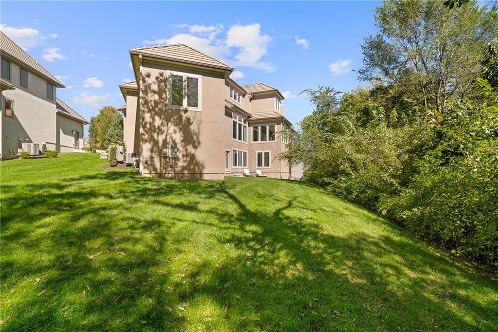 Photo 52 of 53 - 2181 W 89th Place, Leawood, KS 66206