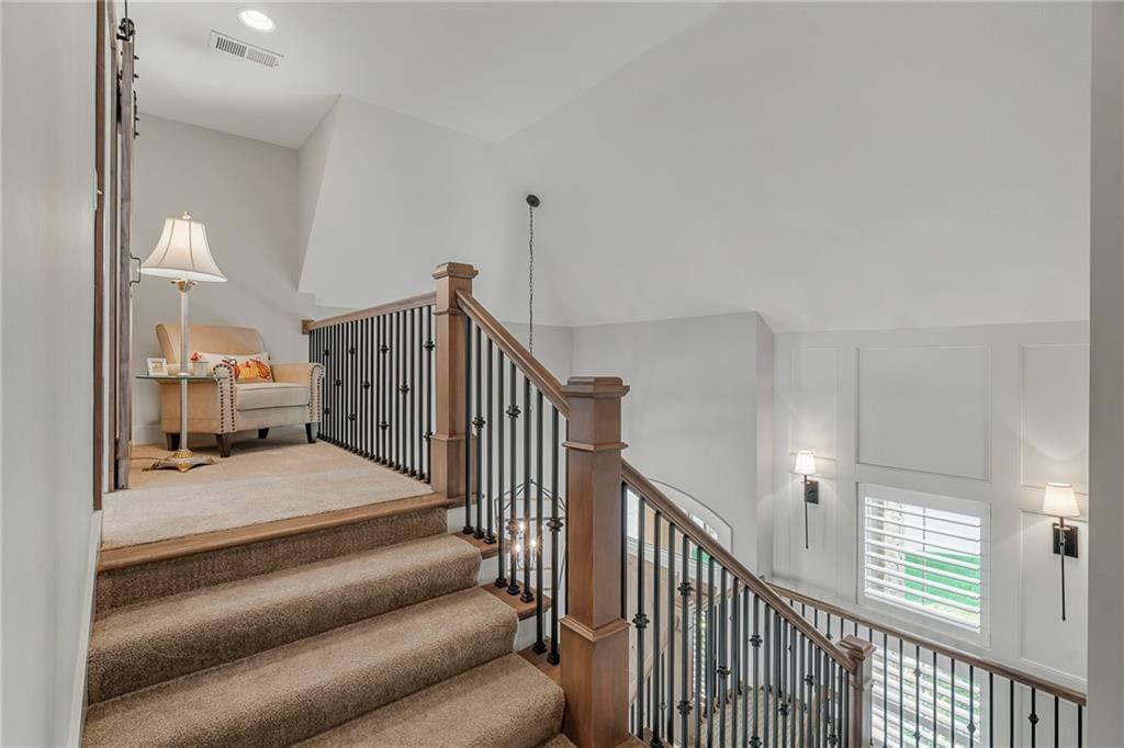 Photo 30 of 53 - 2181 W 89th Place, Leawood, KS 66206