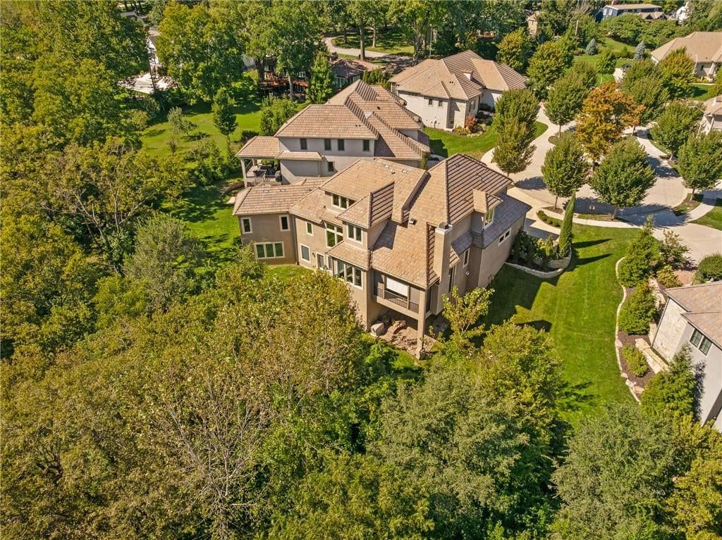 Photo 51 of 53 - 2181 W 89th Place, Leawood, KS 66206