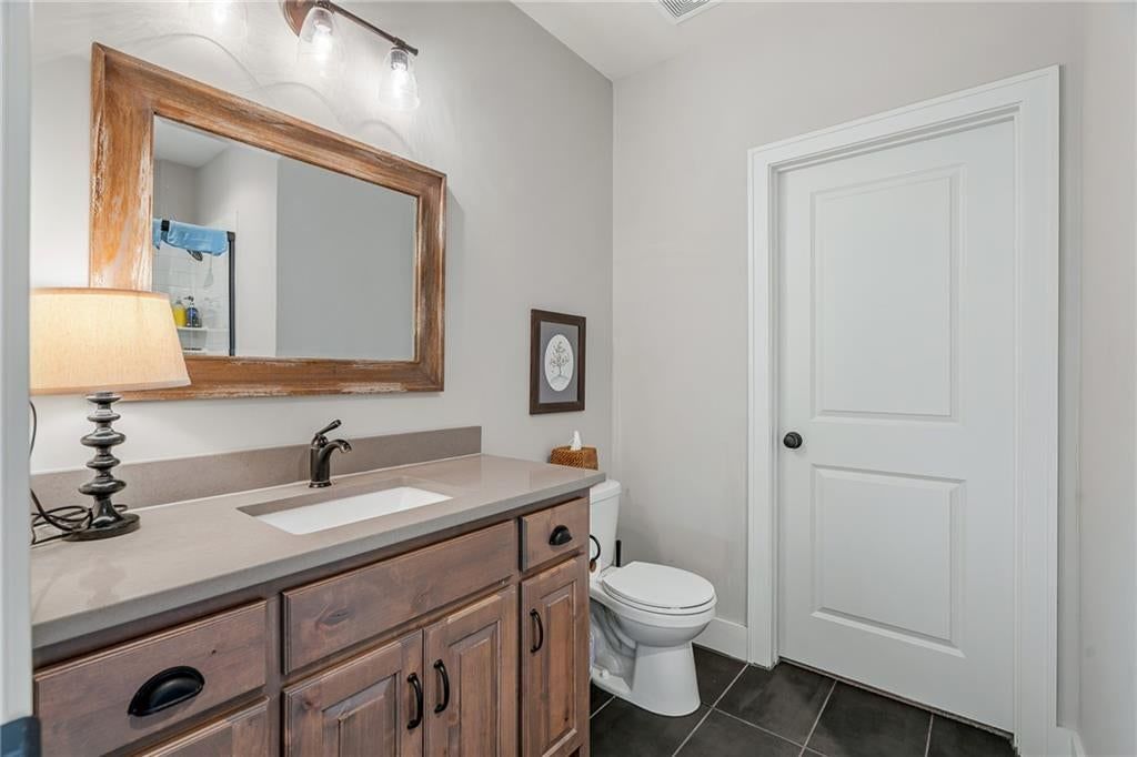 Photo 50 of 53 - 2181 W 89th Place, Leawood, KS 66206