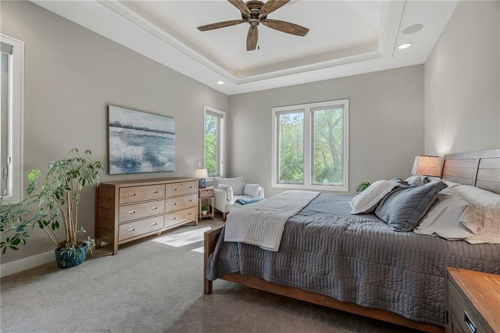 Photo 24 of 53 - 2181 W 89th Place, Leawood, KS 66206