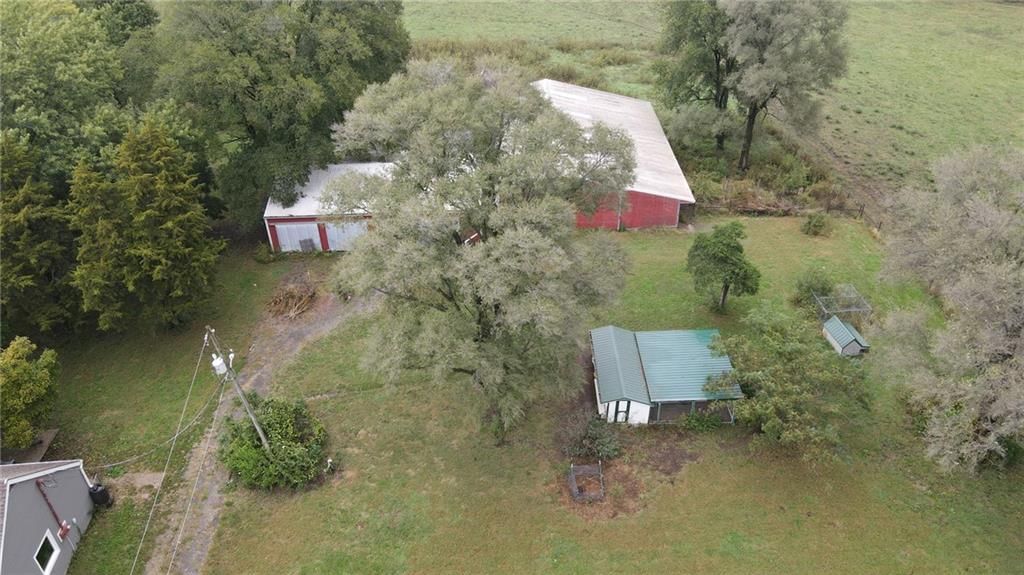 Photo 8 of 87 - 9700 W 319th Street, Louisburg, KS 66053