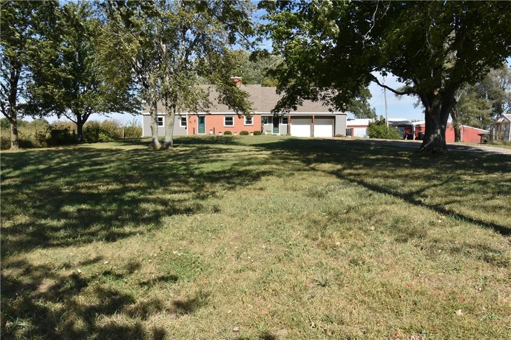 Photo 11 of 87 - 9700 W 319th Street, Louisburg, KS 66053