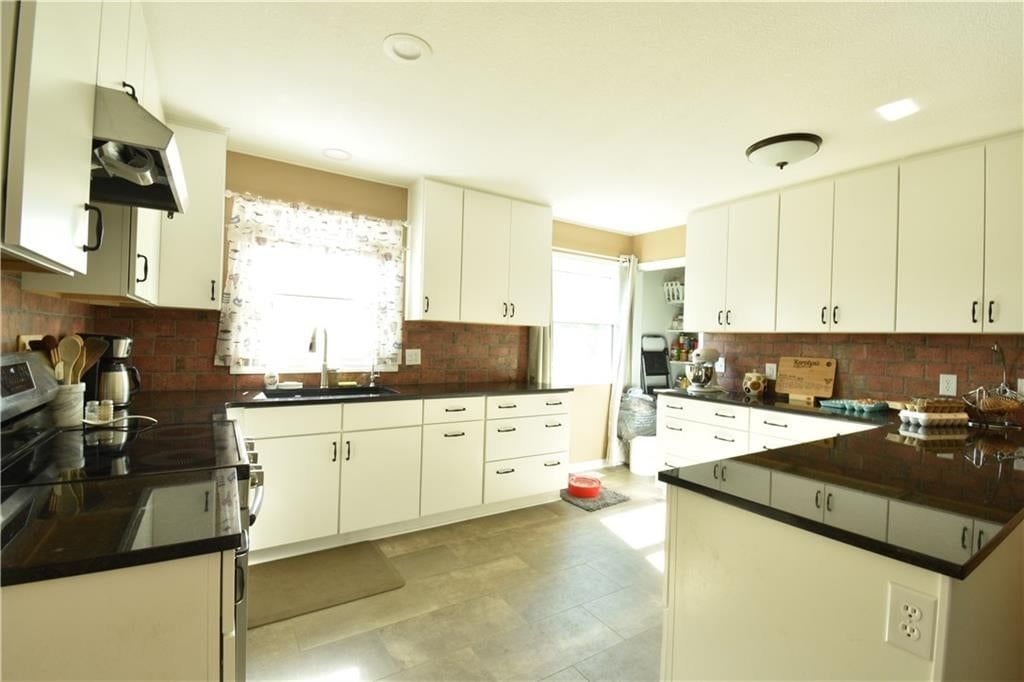 Photo 23 of 87 - 9700 W 319th Street, Louisburg, KS 66053
