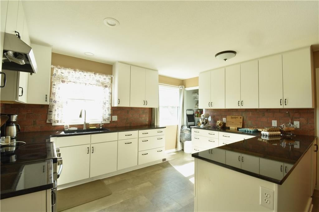 Photo 24 of 87 - 9700 W 319th Street, Louisburg, KS 66053