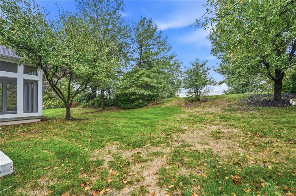 Photo 40 of 40 - 13408 Summit Court, Kansas City, MO 64145
