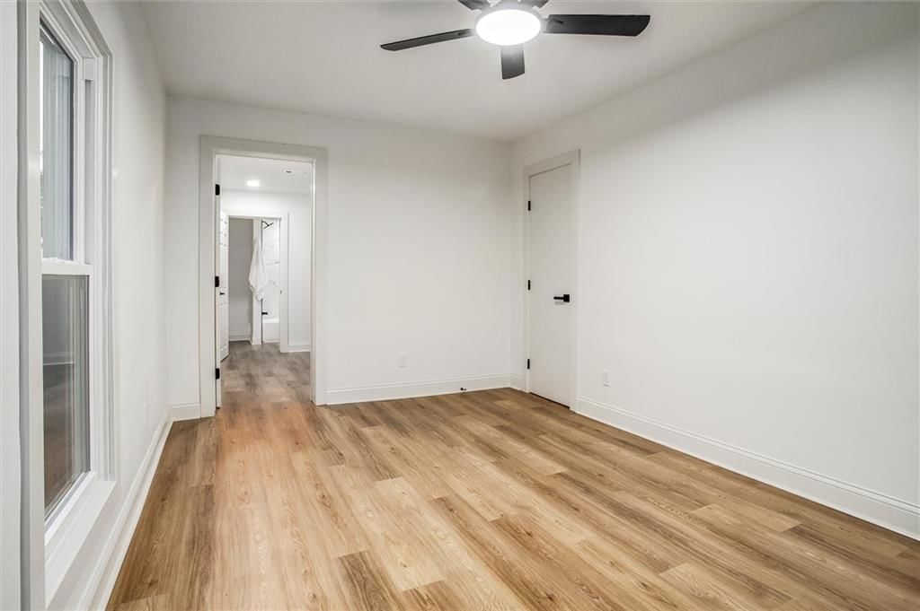 Photo 26 of 30 - 24050 W 55th Street, Shawnee, KS 66226
