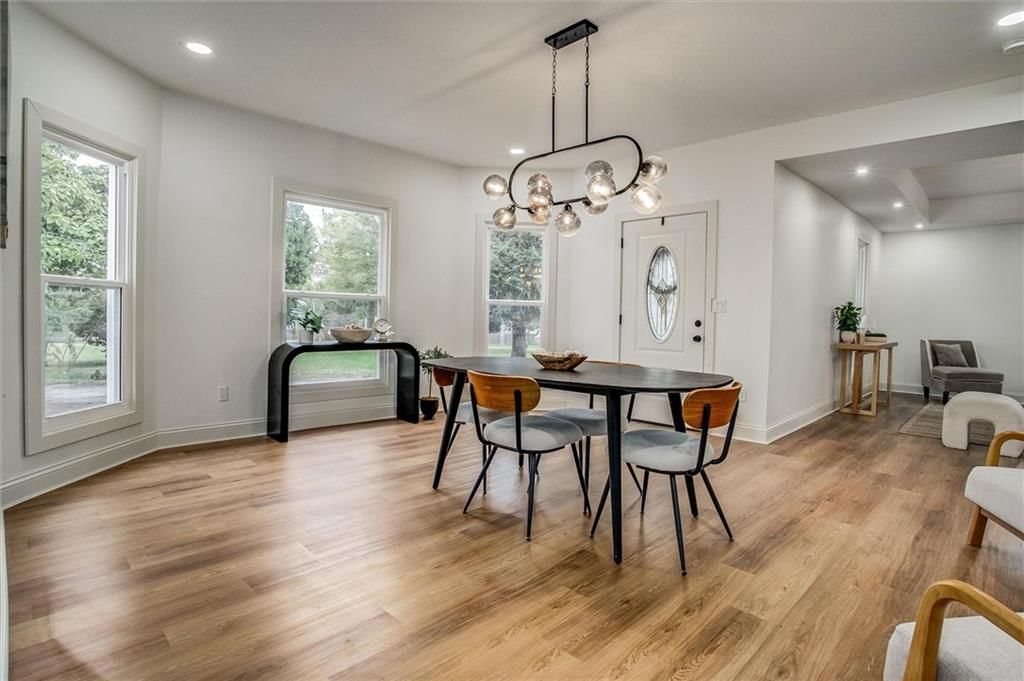 Photo 10 of 30 - 24050 W 55th Street, Shawnee, KS 66226