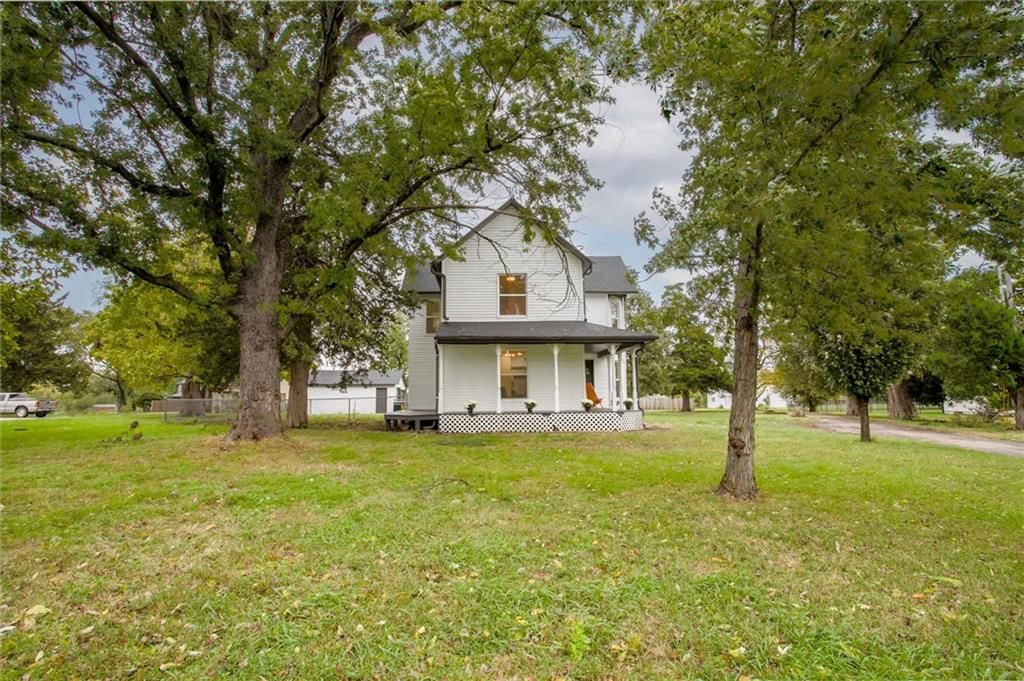 24050 W 55th Street, Shawnee, KS