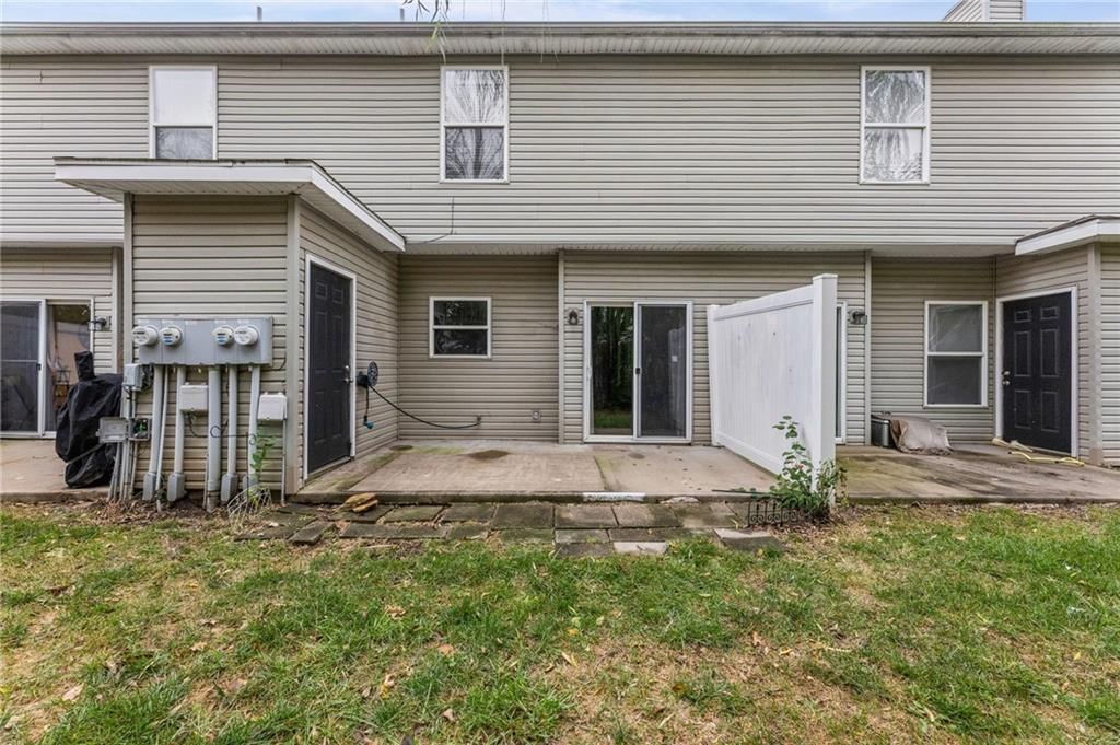 Photo 34 of 36 - 1623 SW Mission Road, Lee's Summit, MO 64081