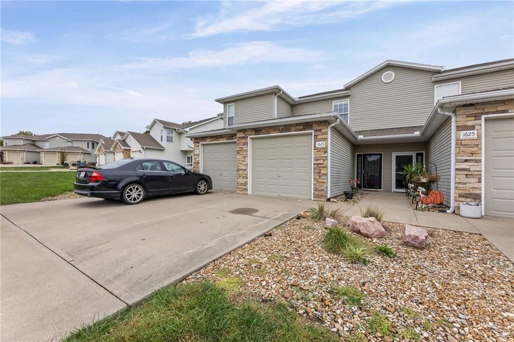 Photo 36 of 36 - 1623 SW Mission Road, Lee's Summit, MO 64081