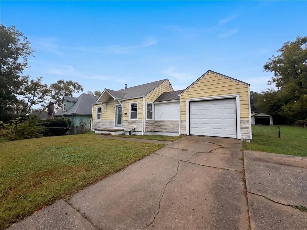 Photo 13 of 13 - 10308 E 39th Street, Kansas City, MO 64133