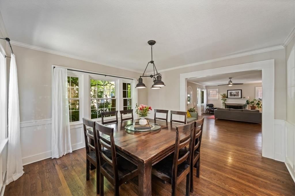 Photo 14 of 53 - 211 E 66TH Street, Kansas City, MO 64113