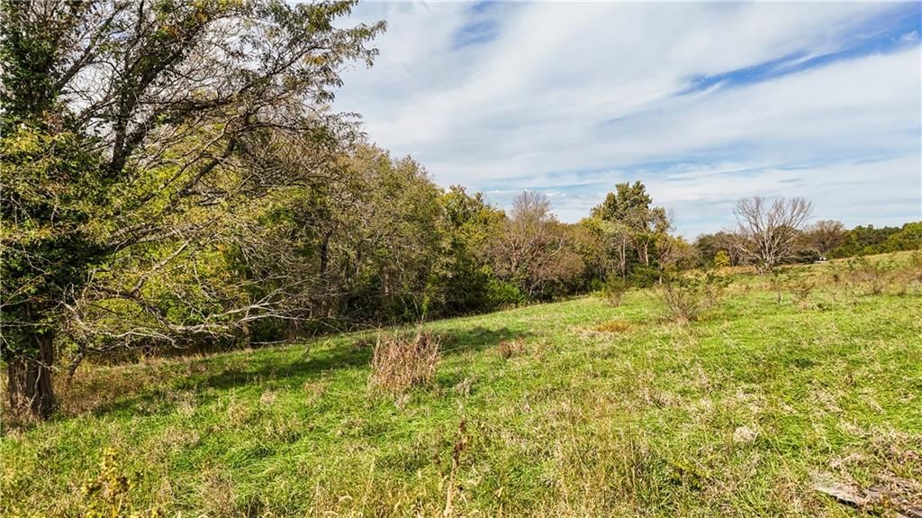 Photo 12 of 13 - Lot 3 258th Street