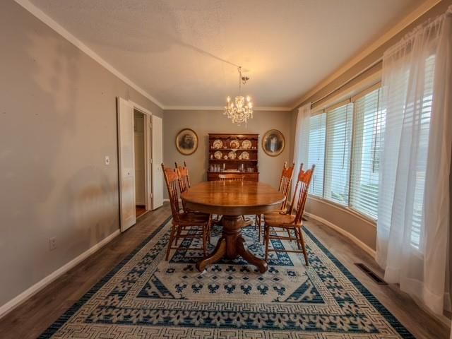 8724 Walmer Street, Overland Park, KS: listing photo 3