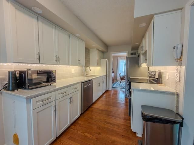 8724 Walmer Street, Overland Park, KS: listing photo 2