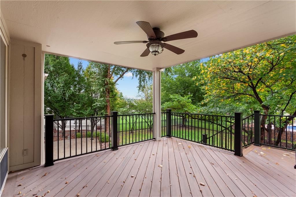 Covered patio at 205 SW LEWIS Court, Lee's Summit, MO 64081