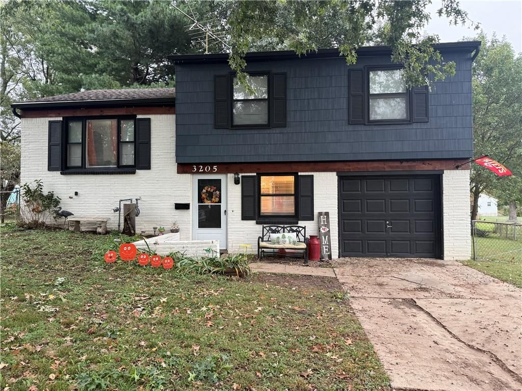3205 S Mark Circle, Independence, MO