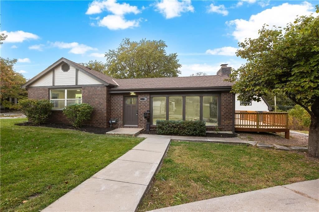 2712 S Sante Fe Road, Independence, MO