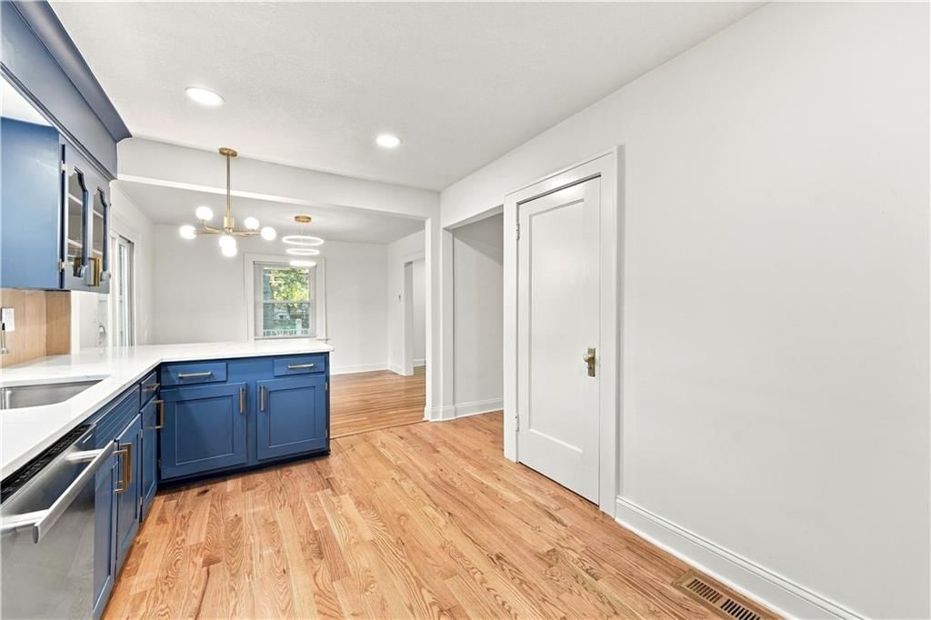 Photo 23 of 76 - 9358 E 64th Terrace, Raytown, MO 64133